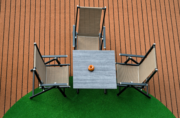 户外休闲椅适合什么样的环境呢？